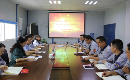 千锤百炼磨利峰 展翅高飞筑梦帆