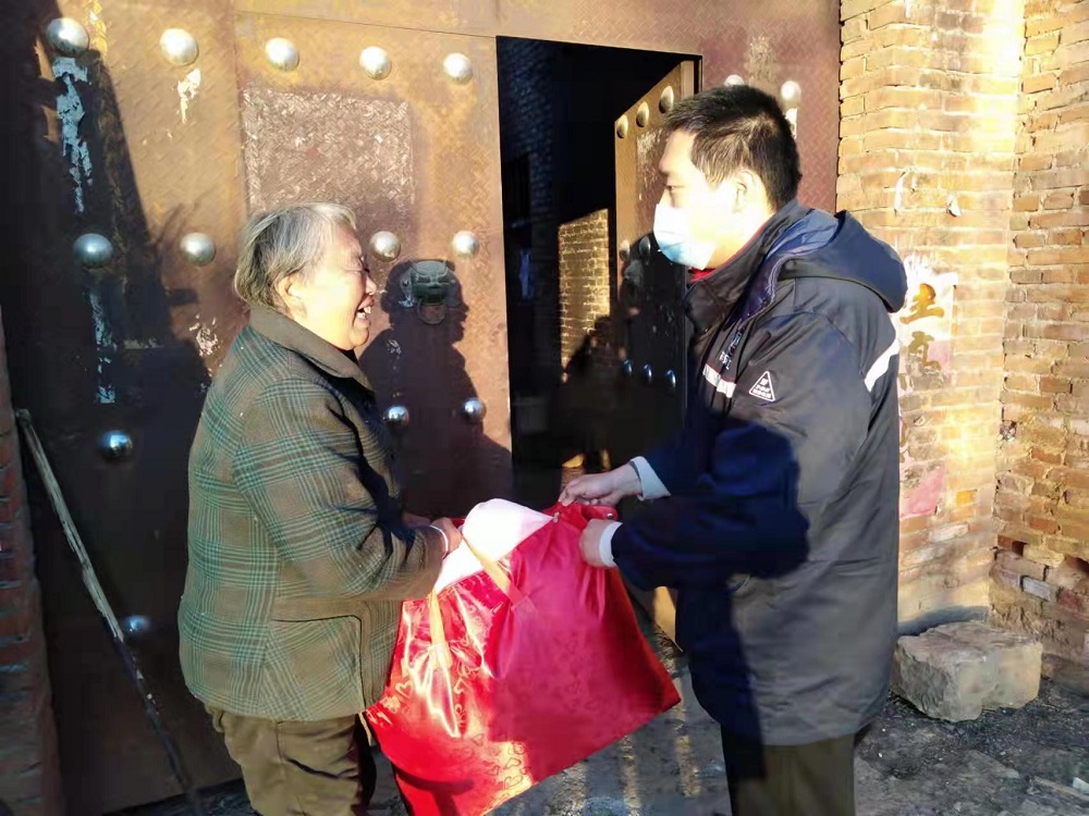 李彤辉事迹材料